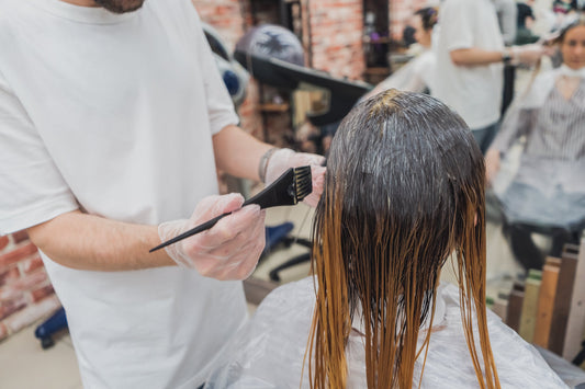 How to Choose The Best Hair Color Shampoos for Vibrant Locks